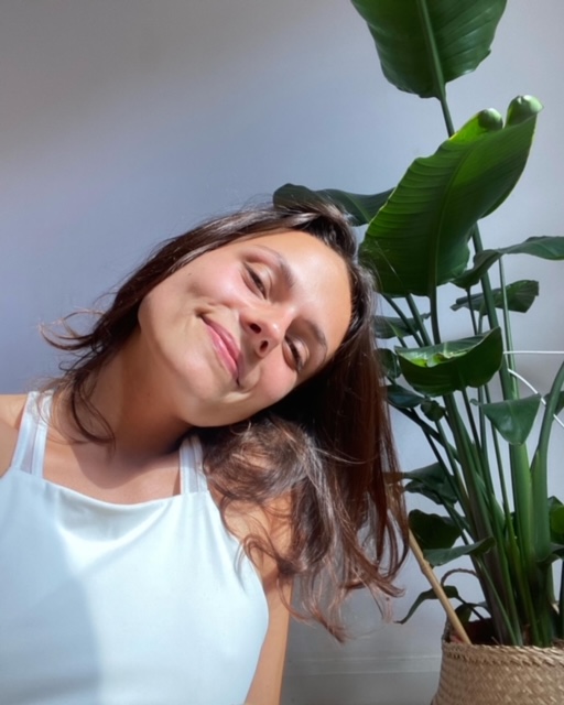 Portrait de Nastassja Coucke, artiste équilibriste